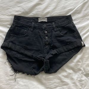 One teaspoon shorts! Black denim great condition.